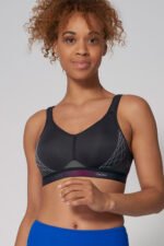 Sports bra model 230255 Triumph