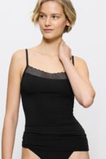 T-shirt model 230285 Triumph