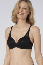 Padded bra model 230326 Triumph