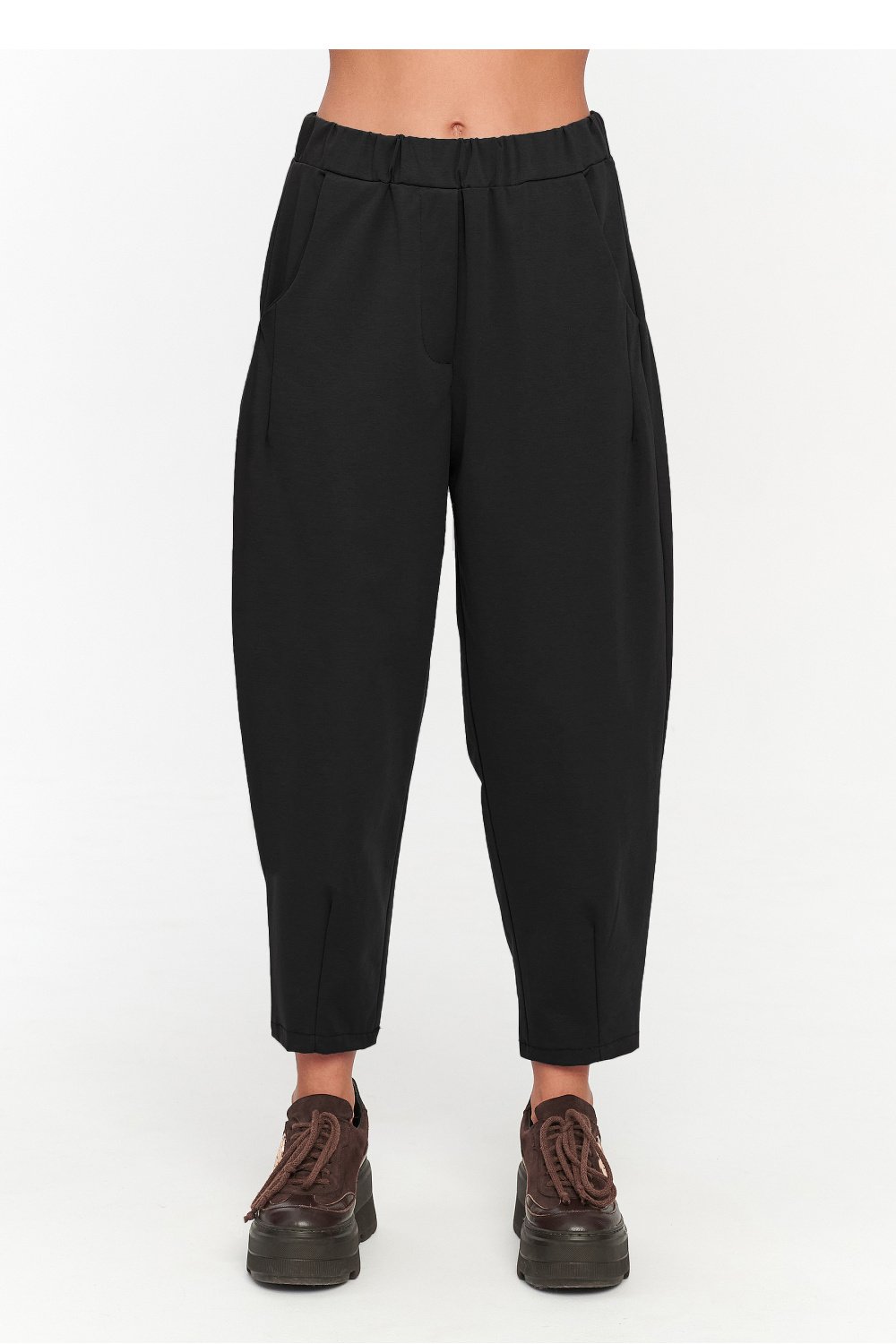 Women trousers model 230861 Makadamia Moteriškos kelnės modelis 230861 Makadamia - Image 1