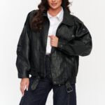 Jacket model 230865 Makadamia
