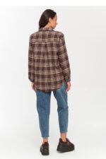 Ilgomis rankovėmis marškiniai modelis 231008 Makadamia - Image 3