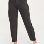 Jeans model 231015 Makadamia
