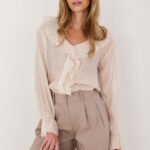 Blouse model 231516 Italy Moda