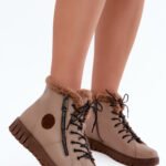 Boots model 231593 Step in style