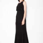 Long dress model 77159 Venaton