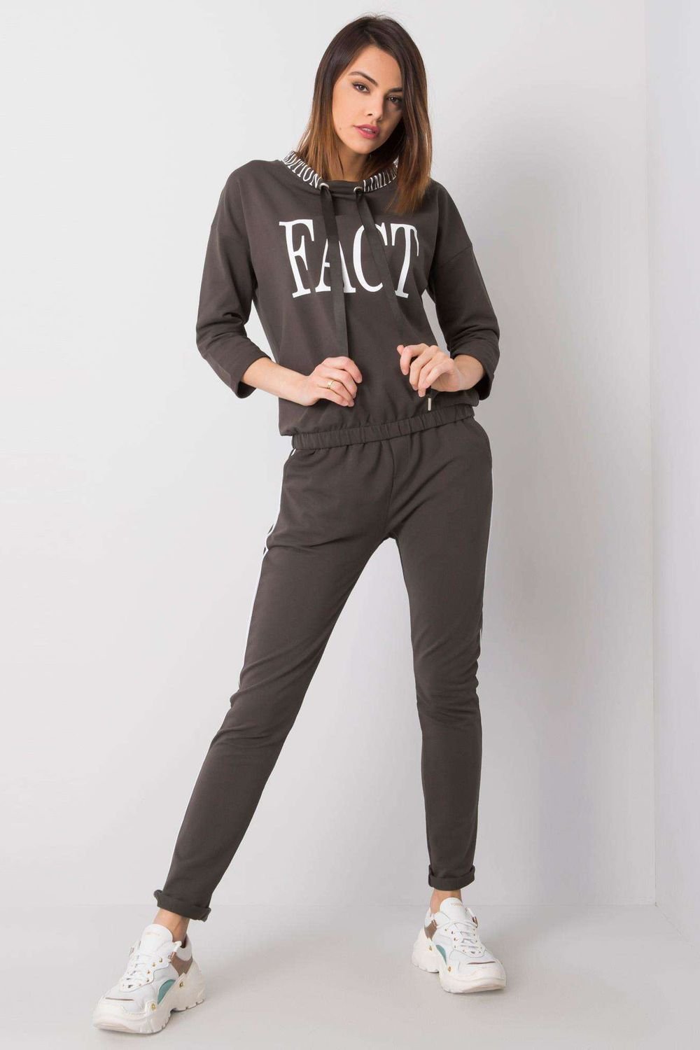 Set model 177092 Relevance Set model 177092 Relevance - Image 1