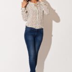 Long sleeve shirt model 44034 Katrus